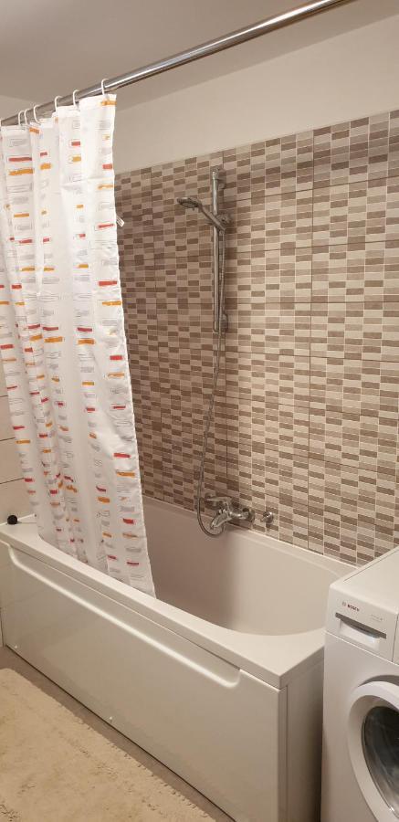 Apartmaji Vitez Apartma 2 โบเว็ก ภายนอก รูปภาพ
