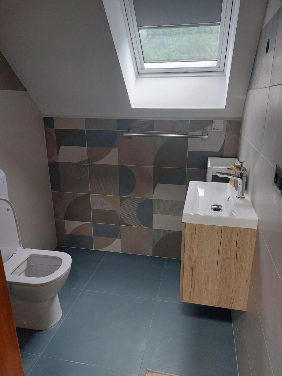 Apartmaji Vitez Apartma 2 โบเว็ก ภายนอก รูปภาพ